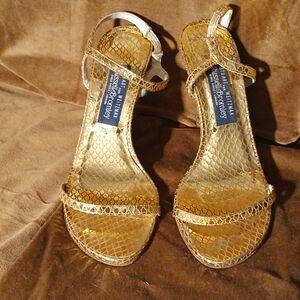 Stuart Weitzman for Russell & Bromley Gold Stilleto Sandals 7.5